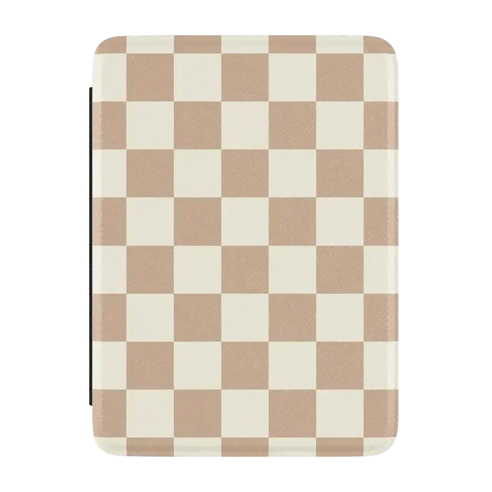 Fit Check | Neutral Checkerboard Kindle Case